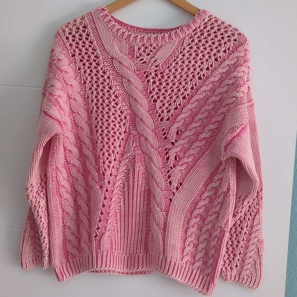 525 America chuncky cable knit distressed pink sweater pullover xs